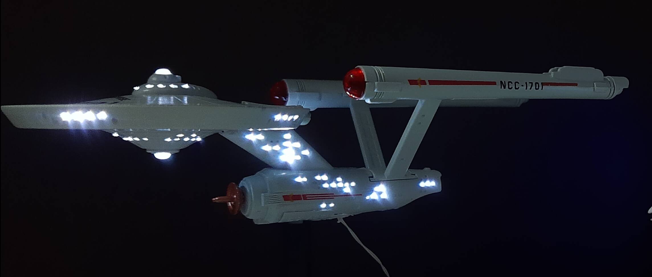 image from Miniature model making: USS Enterprise (NCC-1701-A)